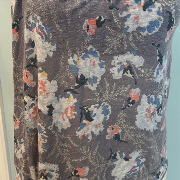 American Eagle Camisole - Picture 2 of 3